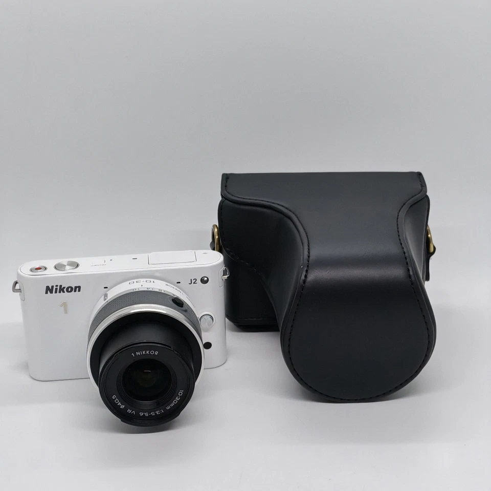 Leather case for Nikon J1 J2 With 10-30mm / 30-110mm Lnes Camera bag Grip Strap - Image 1 of 1