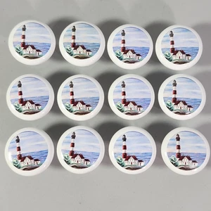 Tiradores de cajón de armario faro redondo de cerámica. Juego de 12 perillas náuticas costeras - Imagen 1 de 7