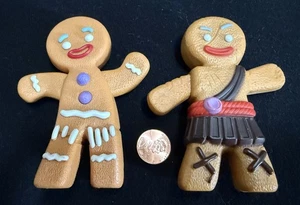 c2010 Pair of McDonalds Food Premiums: Shrek GINGERBREAD MEN - Picture 1 of 4