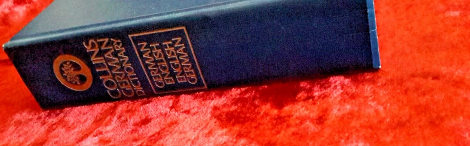 Collins German English Dictionary - Image 1 of 4