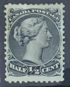 CANADÁ 1873 MEDIO CENTAVO SG62 (p11.75 x 12) MONTADO COMO NUEVO GATO £110 BIEN CENTRADO - Imagen 1 de 2