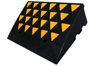 Rubber Curb Ramp 6" High 23.6" Length Heavy Duty Ramp Driveway Car Motorcycle - Picture 1 of 9