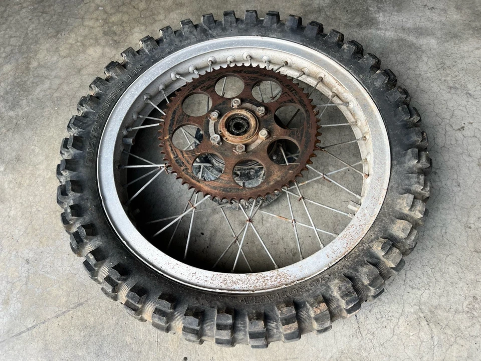 1973 Suzuki TM 125 заднее колесо TM125 - Изображение 1 из 4