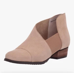 Blondo Izzys Waterproof Genuine Suede Cut Out Block Heel Bootie NEW  Size 11M - Picture 1 of 14