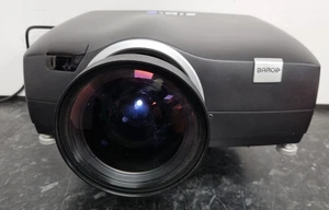 Proyector de alta resolución 3D brillante BARCO F50 WQXGA VIZSIM - Lente Barco EN56 - Imagen 1 de 14
