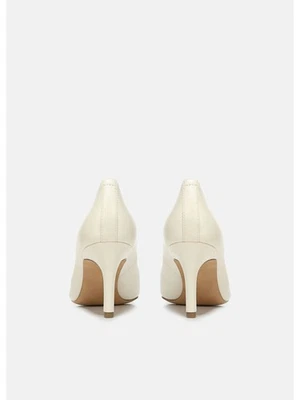 VINCE. Sapatos femininos bege Tova biqueira quadrada stiletto slip on couro 10 M - Imagem 1 de 3