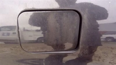 CHRYSLER 300  2010 Fuel Filler Door 413938 - Image 1 of 4