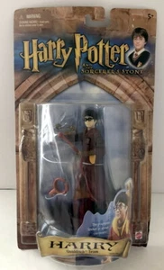 Harry Potter Figur ~ QUIDDITCH TEAM HARRY ~ Golden Snitch & Nimbus 2000 Broom - Bild 1 von 3