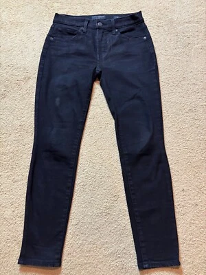 Pantalones de mezclilla negros de tiro medio Lucky Brand ajustados de pierna ajustada Ava 26/2 tobillo pequeños Foto 1 de 4