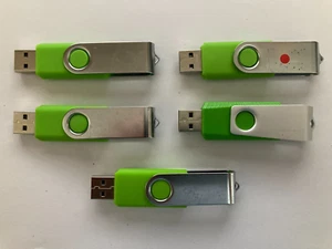 Job Lot 4GB x 5 Generic Swivel/Rotor USB 2.0 Flash Drive Memory Sticks Green - Afbeelding 1 van 1