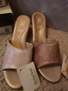 Spring Step Shoes - Picture 1 of 5