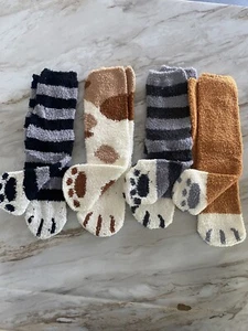 Womens/girls 4 Pack  Fuzzy Socks - Picture 1 of 3