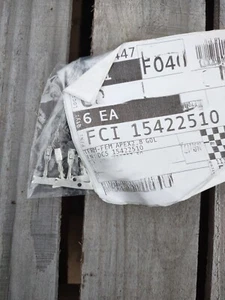 FCI 15422510 TERMINAL SET - Picture 1 of 2