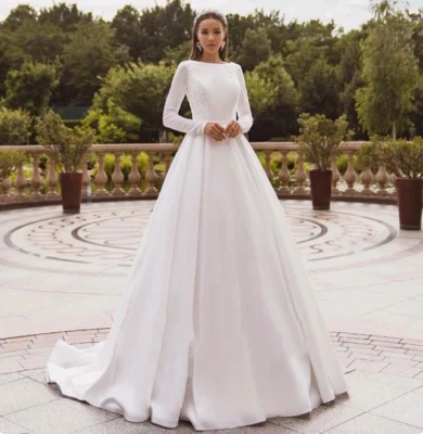 Simple Elegant Wedding Dresses O-Neck A-Line Bridal Gowns Full Sleeves Satin - Image 1 of 4