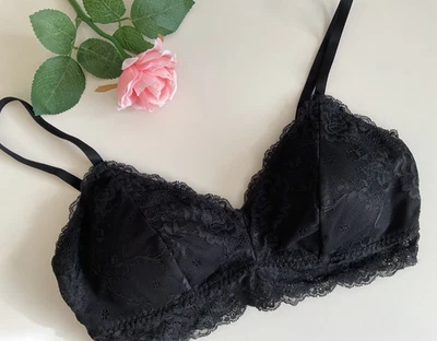 🎀Bustier 🎀  Bralette 🎀 Iris & Lilly   🎀 Soft- BH  🎀 mit Spitze 🎀 Gr. L 🎀 - Bild 1 von 4