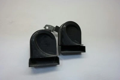 Par de buzinas Nissan Maxima 2011  - Imagem 1 de 4