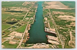 Luftaufnahme von Port Brownsville Golf von Mexiko Brownsville Texas TX Postkarte - Bild 1 von 2