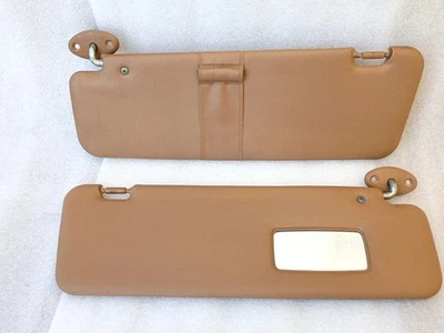 89-95 Toyota Tan/Beige Sun Visors Truck/Pickup/4Rurnner Genuine OEM SR5 - Image 1 of 4