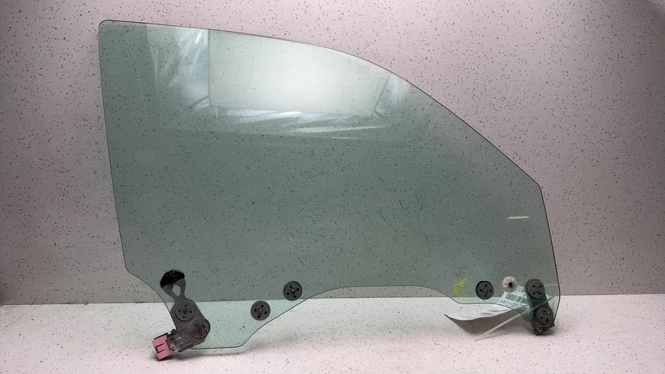 Subaru Subaru Forester 2003 2004 2005 2006 2007 2008 puerta delantera derecha vidrio Foto 1 de 4