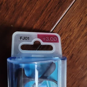 Foster Grant FJ01 Clearer Blue Light Readers +3.00 - Picture 1 of 2