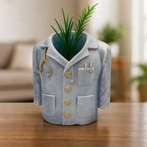 USA Handmade Silver and Blue Coat Resin Vase – Gift for Women Home Decor KIZIMA - Picture 1 of 22