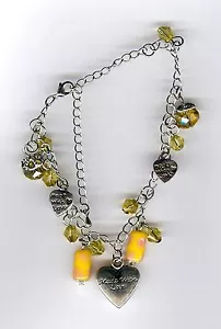 "Made with love" gelbe Farbe Glasperlen Herz Bettelarmband. - Bild 1 von 4