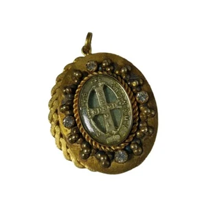 VIRGINS SAINTS & ANGELS VSA Cloister Sacred Heart Medallion Gold Flip Reversible - Picture 1 of 6