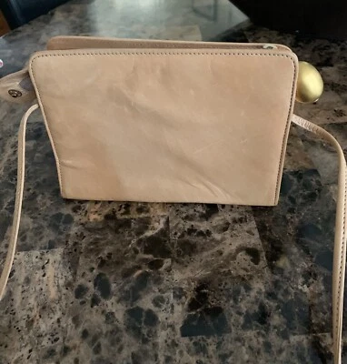 Cartera Albert Nipon de cuero genuino Foto 1 de 2