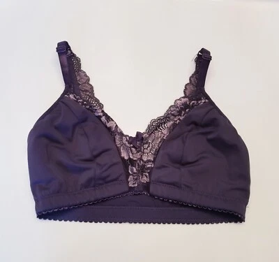 Rhonda Shear Bra Medium Purple Pullover Wireless Lace Leisure Comfort  - Image 1 of 4