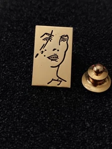 Pin's Pins Pin Enamel 56 Chanteuse Actrice  "Jane Birkin"  - Picture 1 of 7