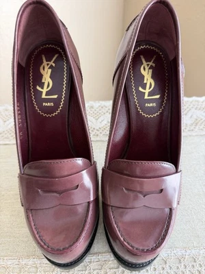 Mocassim Yves Saint Laurent YSL Trib Too salto plataforma tamanho 35 borgonha/vermelho - Imagem 1 de 4