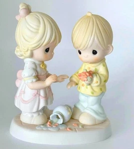 Precious Moments 'Our Love Can Never Be Broken' Figurine New w Box - Picture 1 of 1