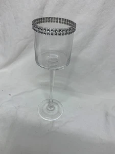 Candelabro de copa de vino de 9" con decoración plateada - Imagen 1 de 3