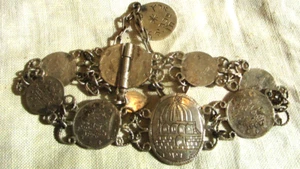 Pulsera moneda plata .875 cúpula centro vintage tirador pin captura - Imagen 1 de 12