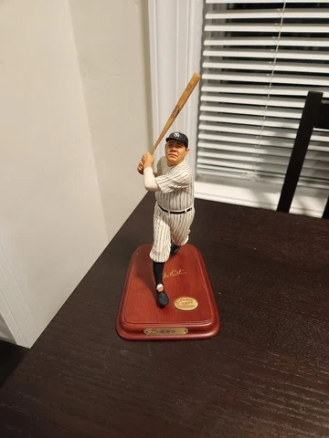 Babe Ruth All Star Figurines by Danbury Mint “Baseball Legend” Mint No Box Cover