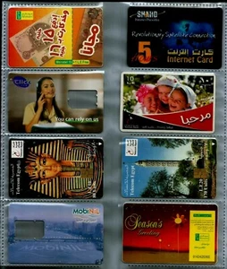 SAMMLERSTÜCKE ERSTAUNLICHE 8 KUNSTSTOFF TELEFON & INTERNET KARTEN LEITUNGEN LOT 2 - Bild 1 von 1