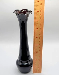 VTG Black Amethyst Art Glass Vase with Ruffled Top 8" Spring Flowers EUC - Picture 1 of 8