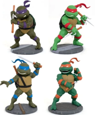 Juego de caja de figuras retro exclusivo de Teenage Mutant Ninja Turtles en forma de D Foto 1 de 4