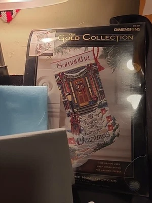 Dimensions Gold Collection All Hearts come Home Stocking Cross Stitch 8739 Flawe - Image 1 of 4
