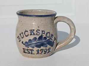 Taza de café vintage de cerámica de gres esmaltado con sal - BUCKSPORT. Maine Est. 1792 - Imagen 1 de 4