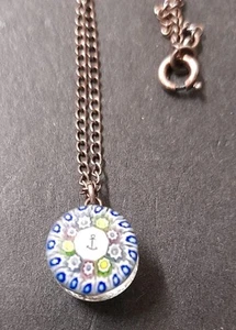 VINTAGE MILLEFIORI HALSKETTE MIT ANHÄNGER RUND ZWEISEITIG. 46 CM FEINE KETTE. - Bild 1 von 5