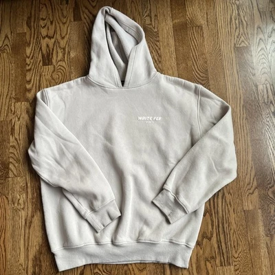 White Fox Vol 3 Hoodie Women's S/M Beige Fleece Pullover Sweatshirt - Image 1 of 4