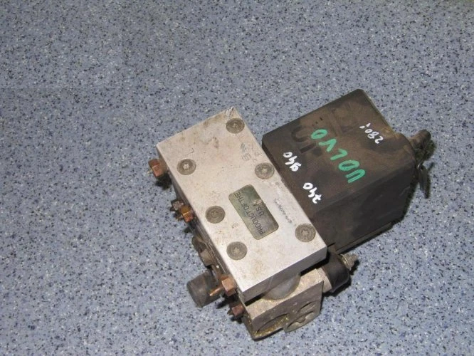 VOLVO 740 940 ABS ESP PUMP MODULE Steuergerät Hydraulikblöcke 0265205010  - Изображение 1 из 1