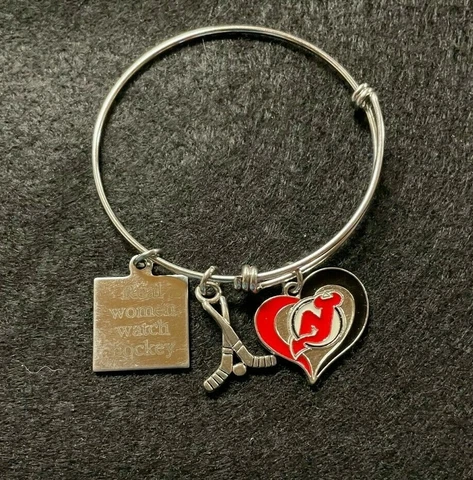 Brand New Womens New Jersey Devils Cute Silver Wire 3 Charm Bracelet ~ One Size Cover