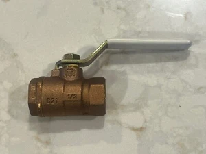 1/2" FNPT Full-Port Lead-Free Bronze Ball Valve, 600 WOG, 150 WSP, MADE IN USA - Picture 1 of 14