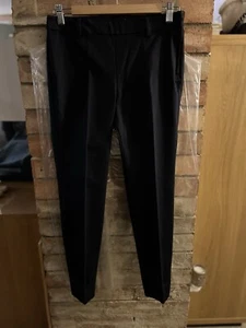Ladies H & M Navy Capri Style Stretch Trousers with side zip opening. - Picture 1 of 4