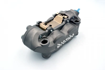 Brembo Right 4 x 32 Radial Caliper to fit Kawasaki ZX10R 16> - Image 1 of 4
