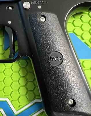 NEW WGP TRILOGY AUTOCOCKER PAINTBALL SHORTY GRIP SCREWS - (4) STAINLESS - Image 1 of 4