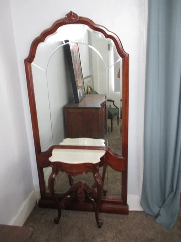 SUPERB! Vtg Chippendale Carved Mahogany Floor Mirror w Marble Top Console Table Cover