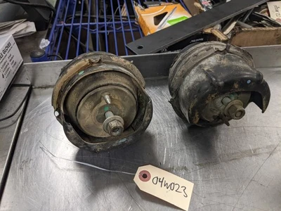 Par de soportes de motor para 99-01 Jaguar XJ8 4.0 Foto 1 de 4